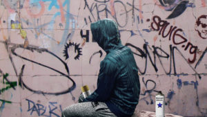 Frustrated Luxembourg teen doesn't know which of 5 languages to vandalize in