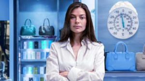 Customer service in Luxembourg - cold saleswoman