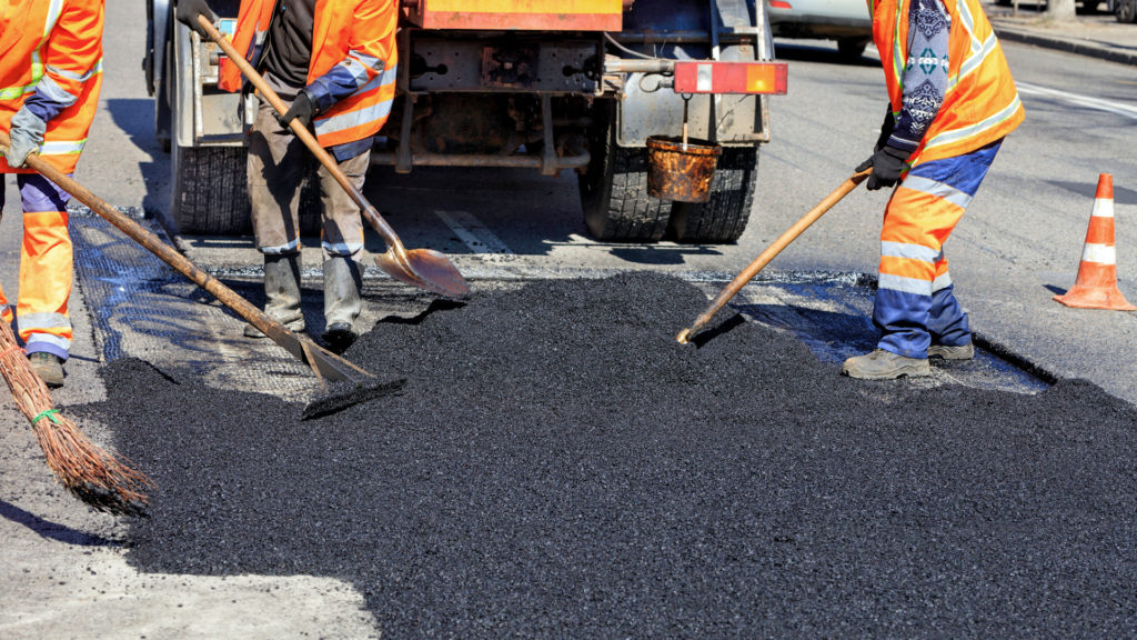 Obsessive-compulsive roadworks crew must dig, fill every hole 9 times